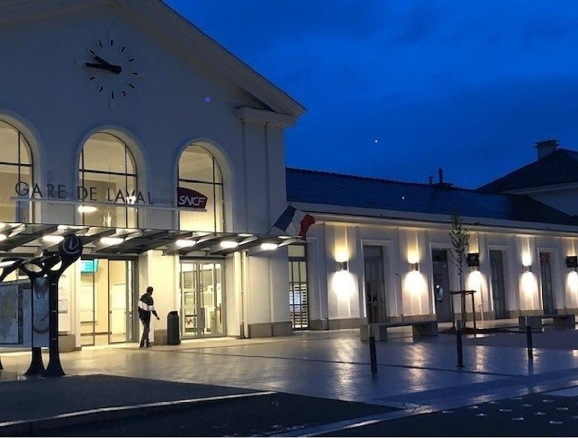 Hotel Et Apparts Marin Λαβάλ Εξωτερικό φωτογραφία